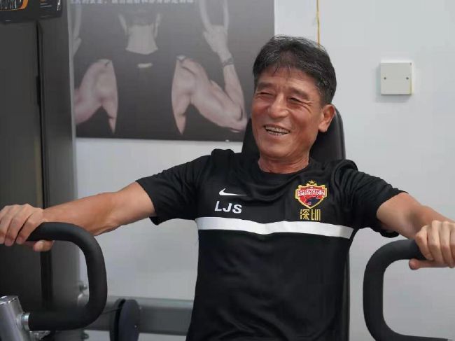 曼彻斯特城刚刚成功夺得世俱杯冠军。